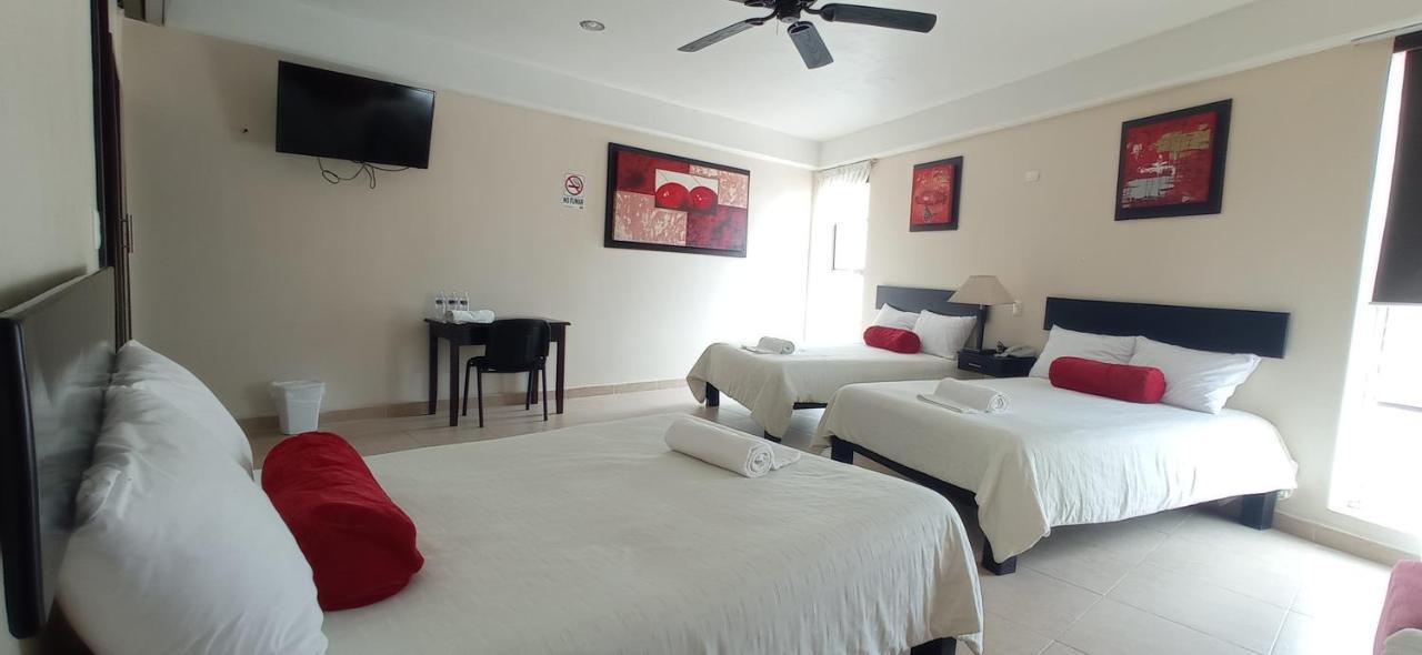 Hotel Puerto Кампече Екстериор снимка