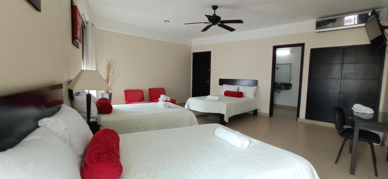 Hotel Puerto Кампече Екстериор снимка