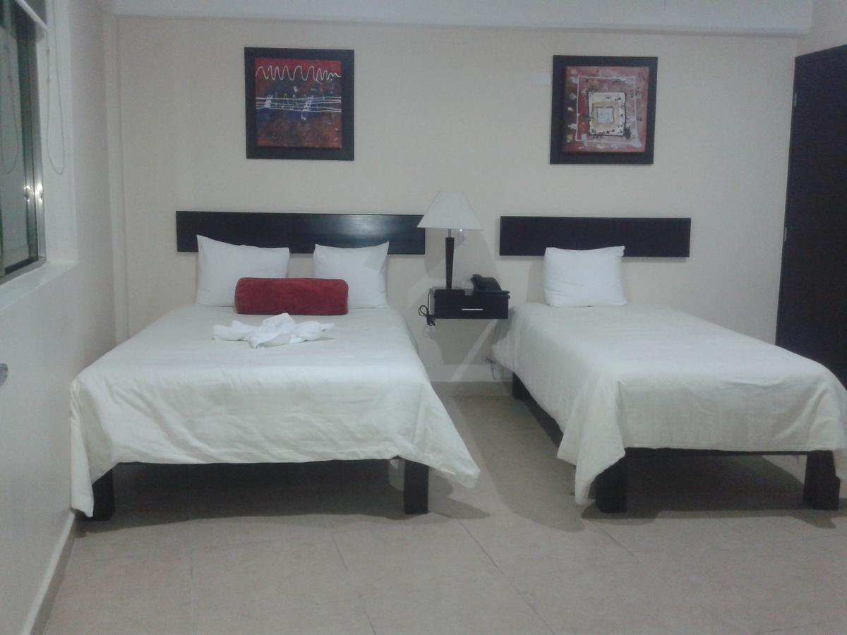 Hotel Puerto Кампече Екстериор снимка