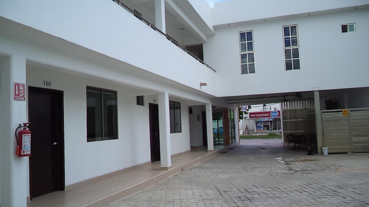 Hotel Puerto Кампече Екстериор снимка